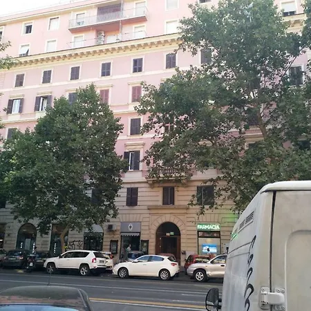 Apartament L'armadio Magico Rzym